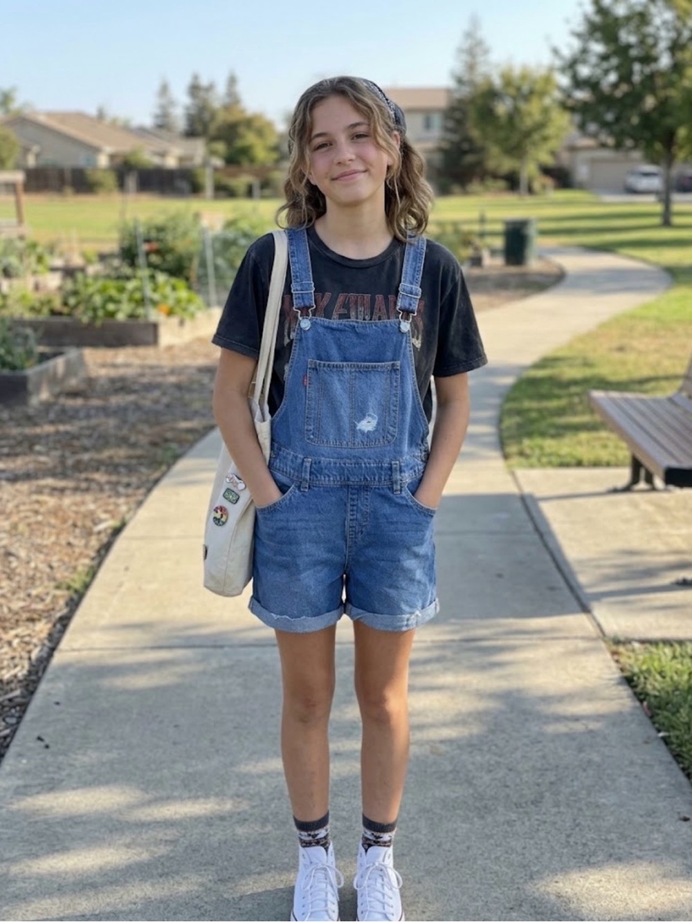 Levi's Distressed Medium Wash denim shortalls 14 Regular